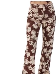 NWT....BDG 90's Boot cut Brown/Cream Jeans...Size 25